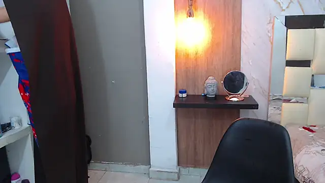 Snapshot of honeymoon_12 chatting on 13, 9, 2025 honeymoon 12 online show from 13, 9, 2025