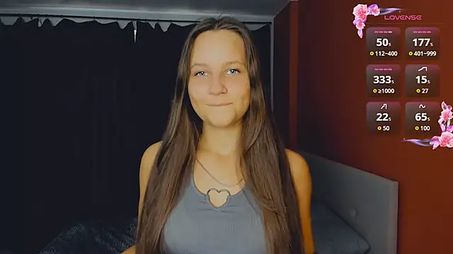 Snapshot of day_may chatting on 11, 10, 2025 day may online show from 11, 10, 2025