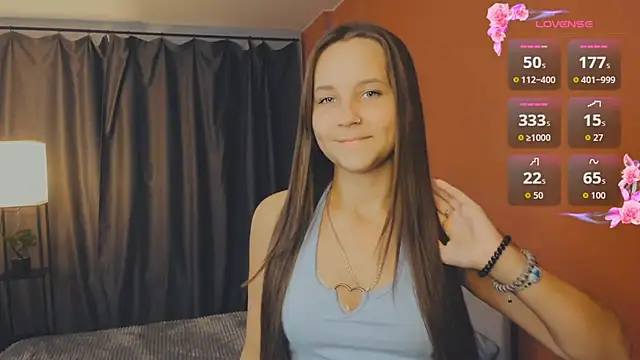 Snapshot of day_may chatting on 21, 10, 2025 day may online show from 21, 10, 2025