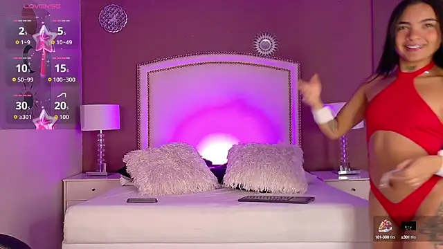 PauVega  online show from 10, 9, 2025