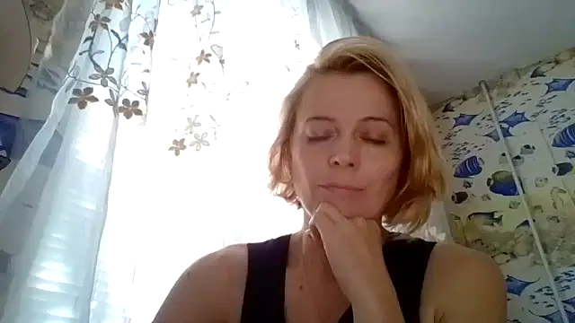 LiluXRose online show from 19, 9, 2025