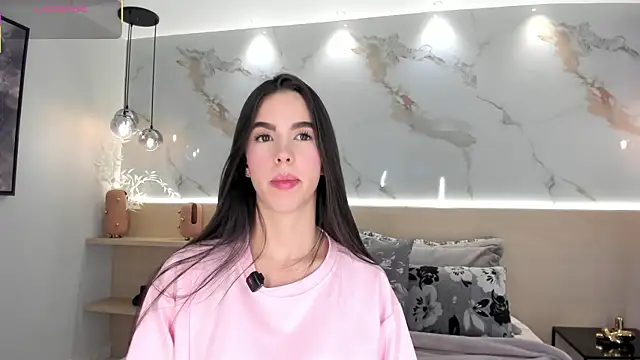 Snapshot of SolAvelar chatting on 21, 6, 2026 SolAvelar online show from 21, 6, 2026
