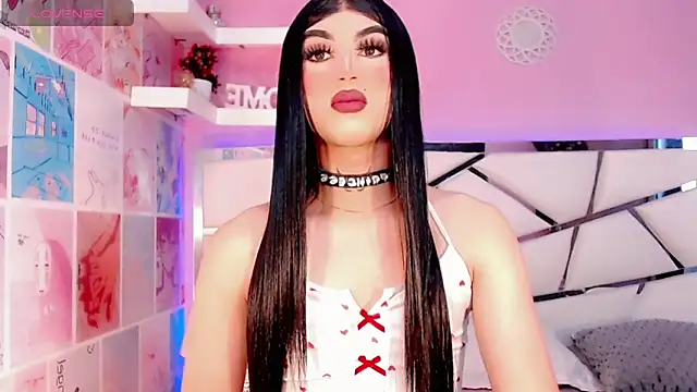 Miacuteee online show from 22, 9, 2025