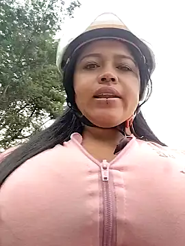 -Mia1 online show from 29, 9, 2025