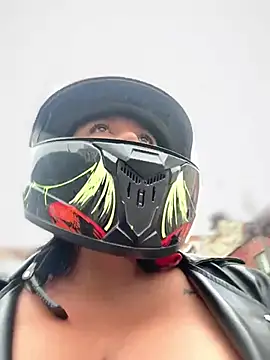 -Mia1 online show from 8, 4, 2026