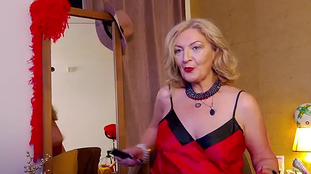 Snapshot of Allura_Jenson chatting on 17, 6, 2026 Allura Jenson online show from 17, 6, 2026