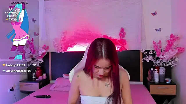 emma ayala online show from 7, 7, 2026