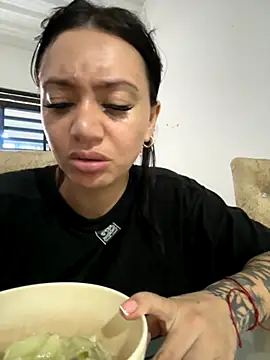 RebeccaGolden online show from 9, 9, 2025