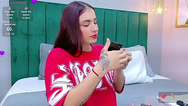 Ashley Evans22 online show from 14, 4, 2026