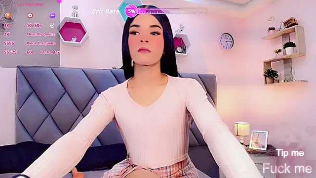 Amira Ember online show from 9, 9, 2025