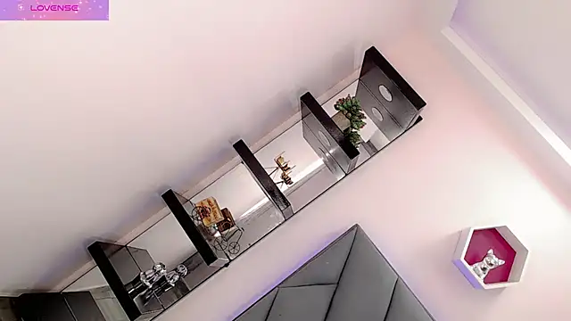 Amira Ember online show from 12, 10, 2025