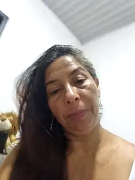 Snapshot of maleja23 chatting on 4, 10, 2025 maleja23 online show from 4, 10, 2025