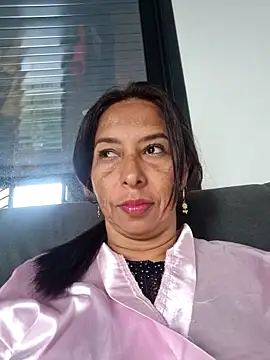 Snapshot of maleja23 chatting on 15, 10, 2025 maleja23 online show from 15, 10, 2025