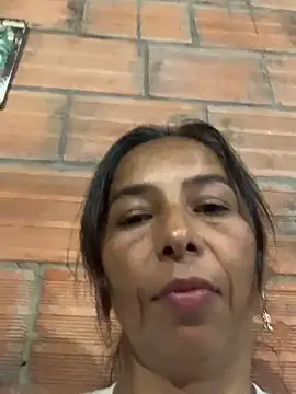 Snapshot of maleja23 chatting on 11, 10, 2025 maleja23 online show from 11, 10, 2025