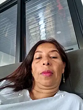 Snapshot of maleja23 chatting on 22, 10, 2025 maleja23 online show from 22, 10, 2025