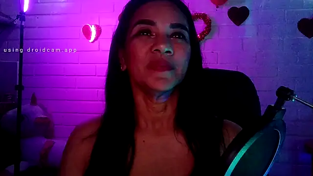 Snapshot of MiiaVelasquez chatting on 12, 2, 2026 MiiaVelasquez online show from 12, 2, 2026