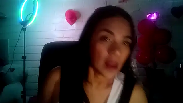 Snapshot of MiiaVelasquez chatting on 24, 2, 2026 MiiaVelasquez online show from 24, 2, 2026