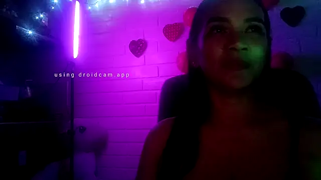 Snapshot of MiiaVelasquez chatting on 7, 2, 2026 MiiaVelasquez online show from 7, 2, 2026