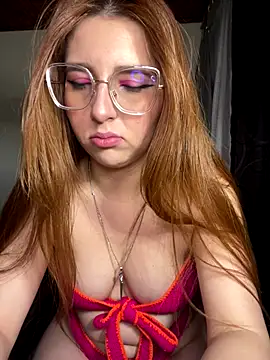 CoraVibes online show from 28, 11, 2025