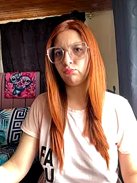 CoraVibes online show from 11, 10, 2025