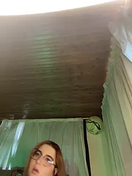 Snapshot of CoraVibes chatting on 22, 2, 2026 CoraVibes online show from 22, 2, 2026