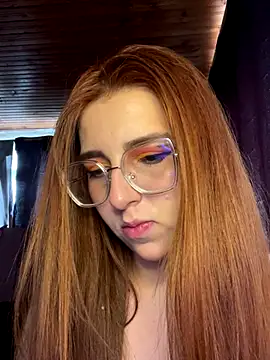 CoraVibes online show from 31, 10, 2025