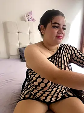 Kuromy x online show from 4, 10, 2025