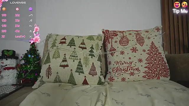 Roxybeautyy online show from 21, 12, 2025