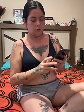 LaGueraDelMar online show from 2, 11, 2025