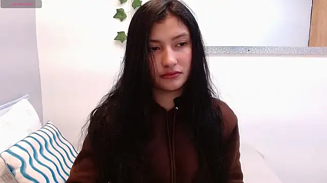 louis k online show from 23, 4, 2026