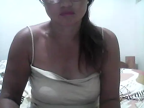 Snapshot of nathalie0045 chatting on 30, 6, 2026 nathalie0045 online show from 30, 6, 2026