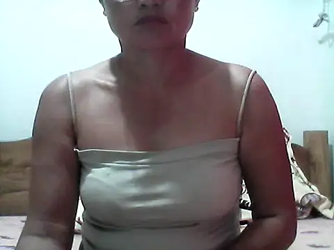 nathalie0045 online show from 22, 10, 2025