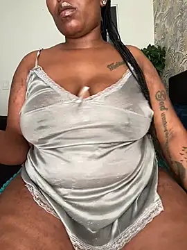 Snapshot of fatpussydallx chatting on 23, 5, 2026 fatpussydallx online show from 23, 5, 2026