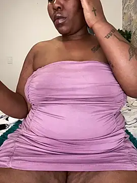 Snapshot of fatpussydallx chatting on 10, 6, 2026 fatpussydallx online show from 10, 6, 2026