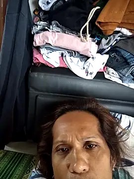 Creamycumdollx online show from 24, 10, 2025