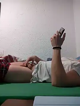 Snapshot of thelion0508 chatting on 6, 10, 2025 thelion0508 online show from 6, 10, 2025