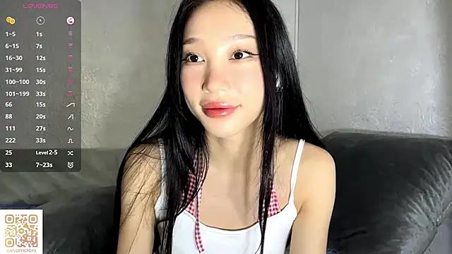 LezlieGreet online show from 2, 10, 2025