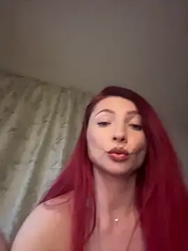 AlyxVonD online show from 16, 4, 2026