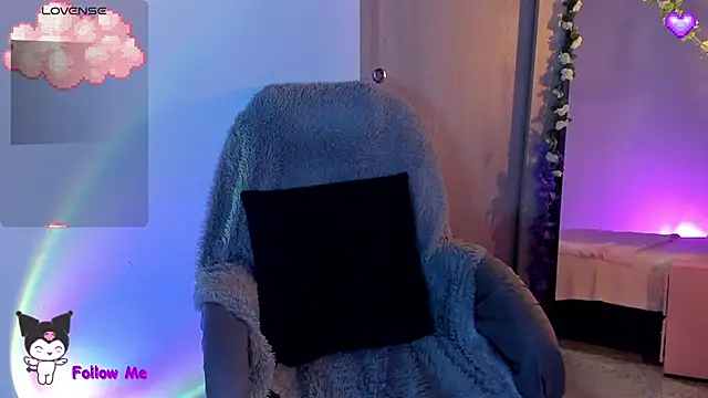 Lexyy Bluee online show from 8, 4, 2026