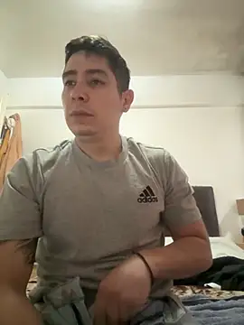 Snapshot of 9999Alez chatting on 28, 10, 2025 9999Alez online show from 28, 10, 2025