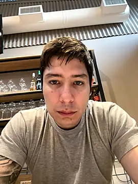 Snapshot of 9999Alez chatting on 17, 9, 2025 9999Alez online show from 17, 9, 2025