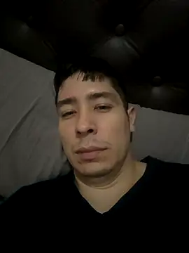 Snapshot of 9999Alez chatting on 24, 10, 2025 9999Alez online show from 24, 10, 2025