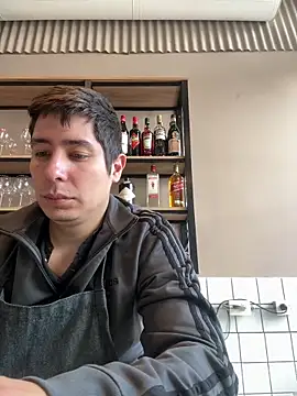 Snapshot of 9999Alez chatting on 11, 9, 2025 9999Alez online show from 11, 9, 2025