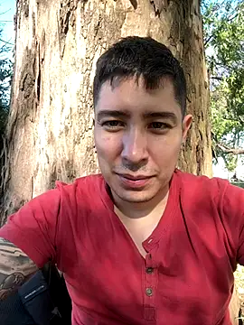 Snapshot of 9999Alez chatting on 18, 10, 2025 9999Alez online show from 18, 10, 2025