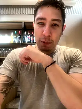 Snapshot of 9999Alez chatting on 4, 10, 2025 9999Alez online show from 4, 10, 2025