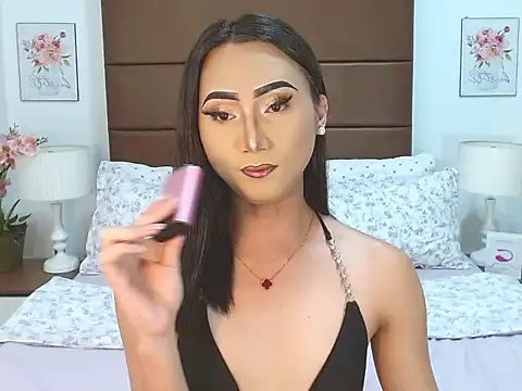 BlaireWilzon online show from 8, 4, 2026