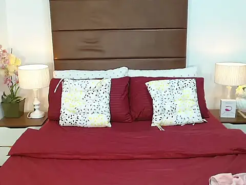 Snapshot of BlaireWilzon chatting on 16, 9, 2025 BlaireWilzon online show from 16, 9, 2025