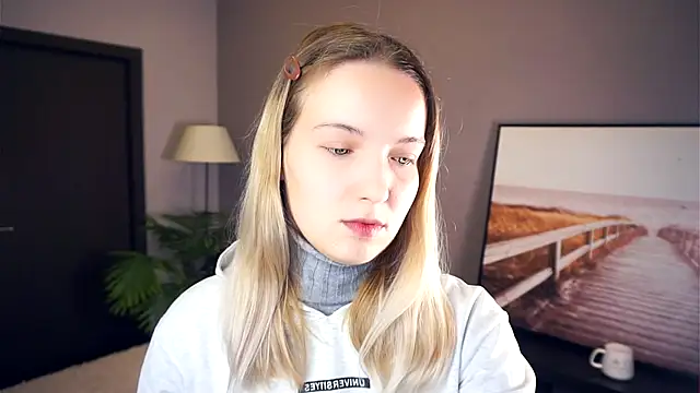 HongTomczak online show from 20, 9, 2025