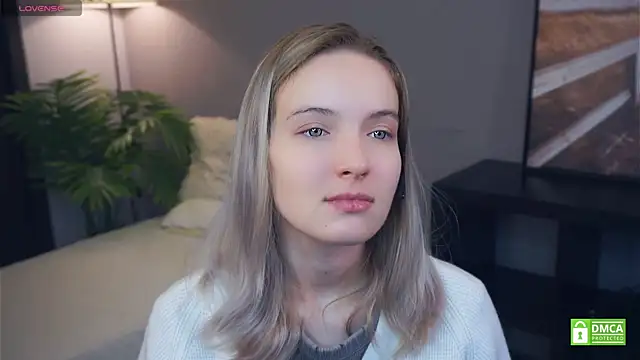 HongTomczak online show from 28, 11, 2025