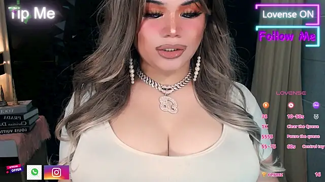 xHugeHarleySelfsuckerx online show from 17, 1, 2026